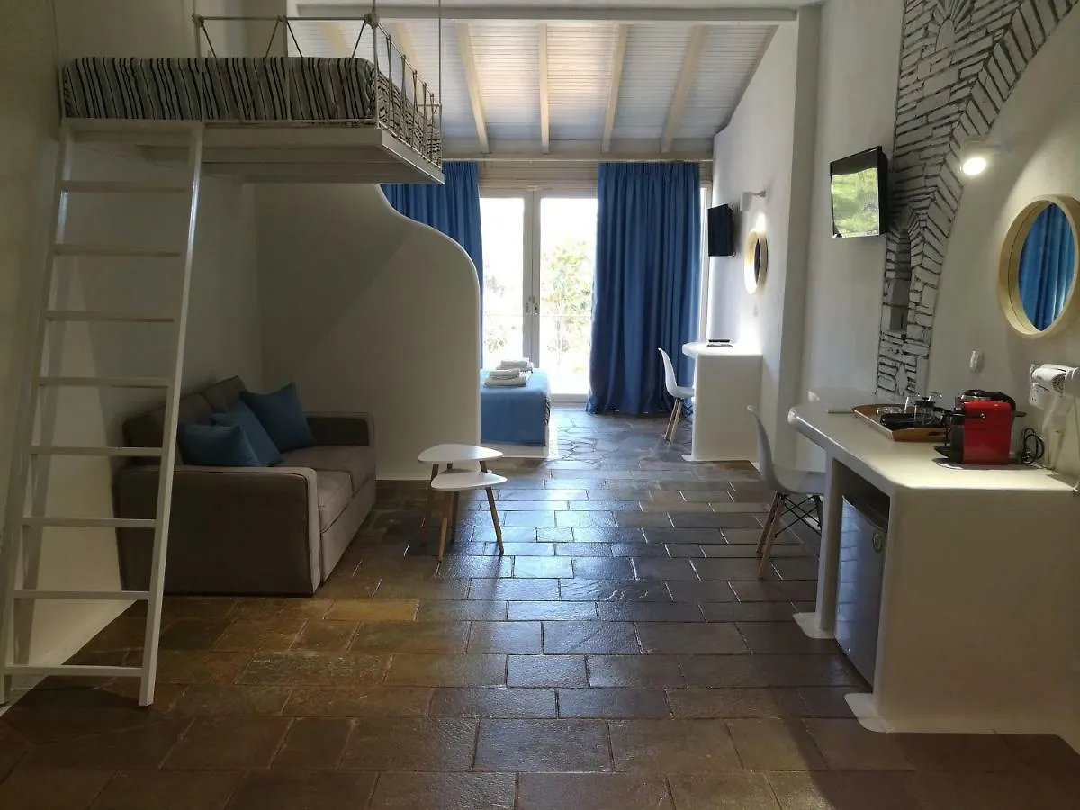Petra Mare Suites Vourvourou Guest house